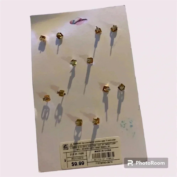 6 sets of Different Styles of Stud Ladies Earrings - Picture 2 of 2